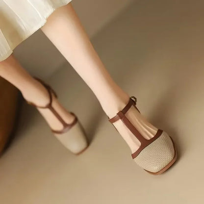 イサヴァ ミッドヒール シューズ