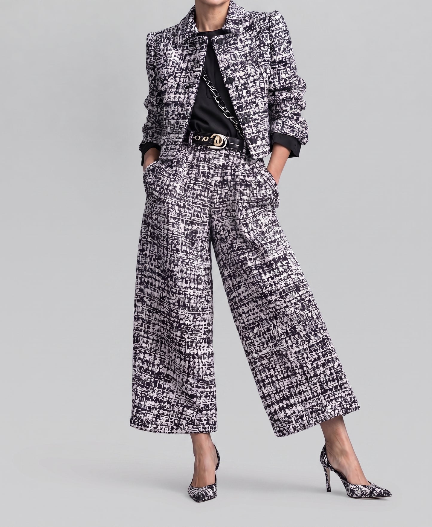 Lucía 洗練された多用途セット